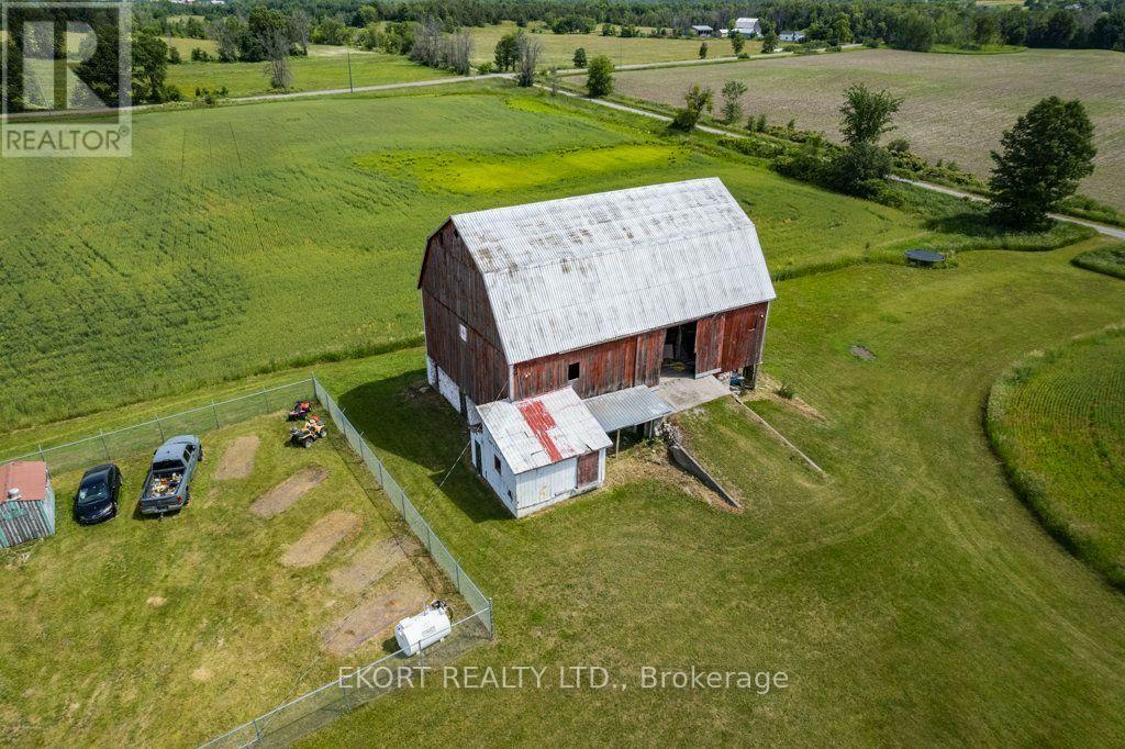 272 Coutts Road Property Photo 17