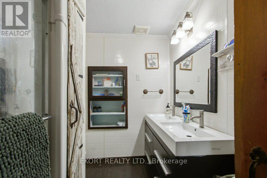 272 Coutts Road Property Photo 31