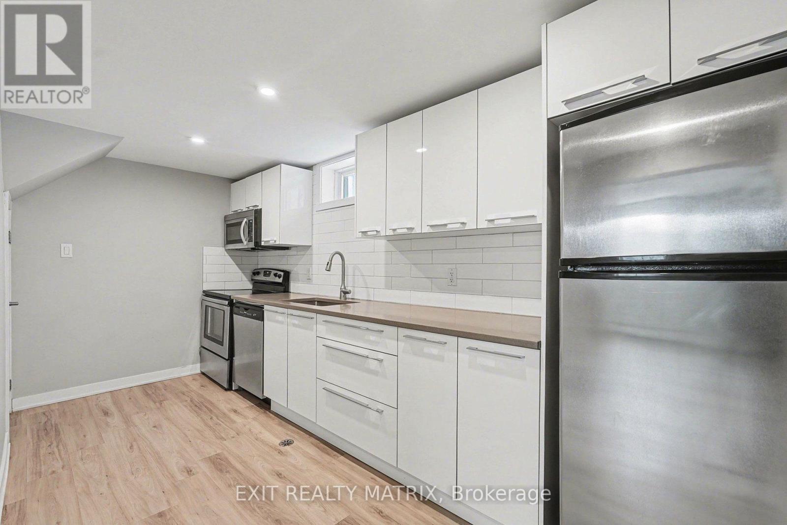 91 Sheldrake Drive Property Photo 8