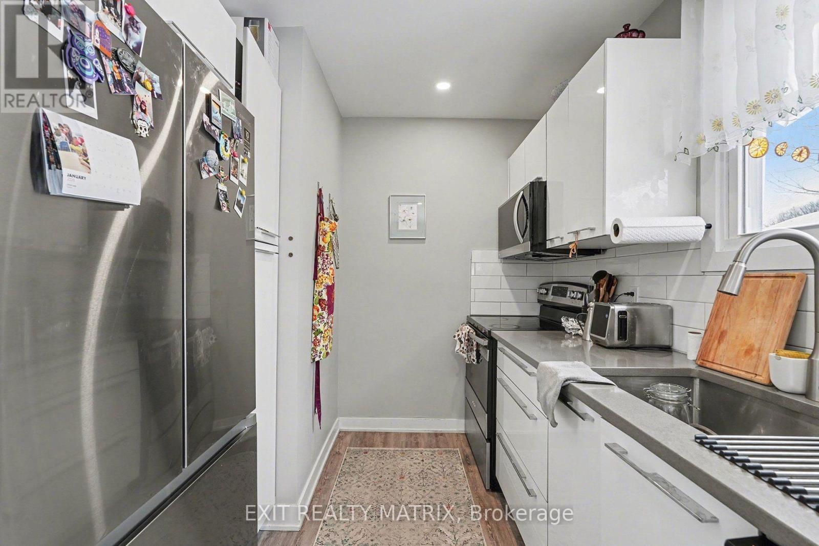 91 Sheldrake Drive Property Photo 12