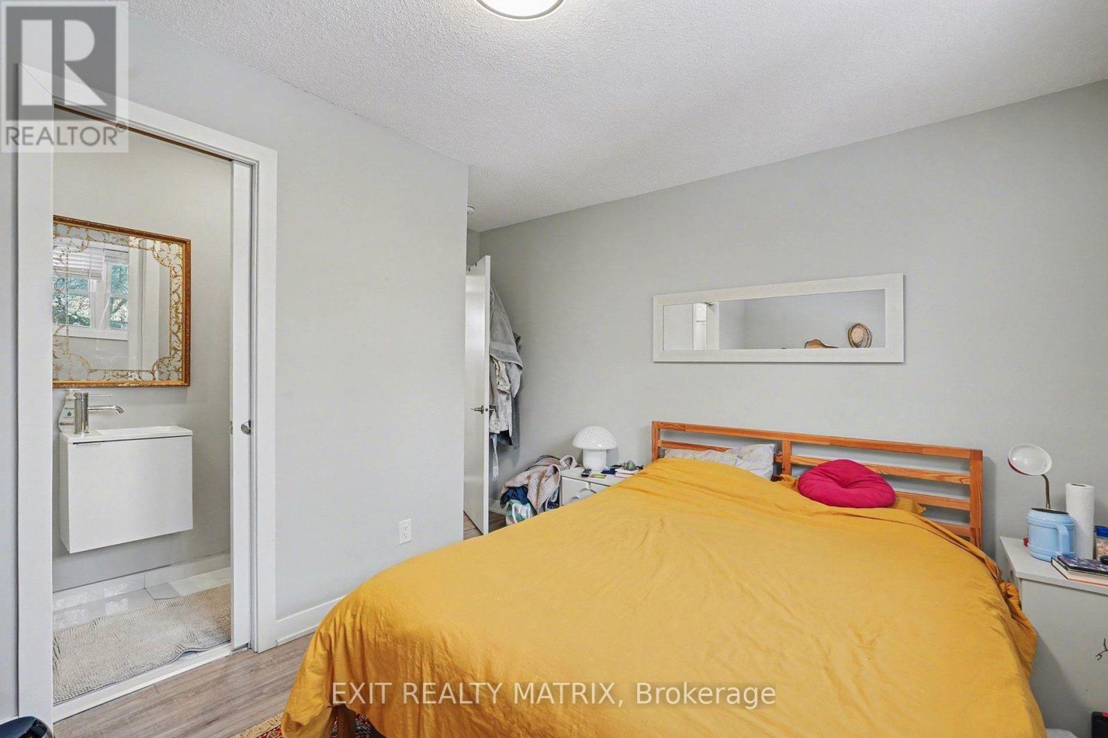 91 Sheldrake Drive Property Photo 22