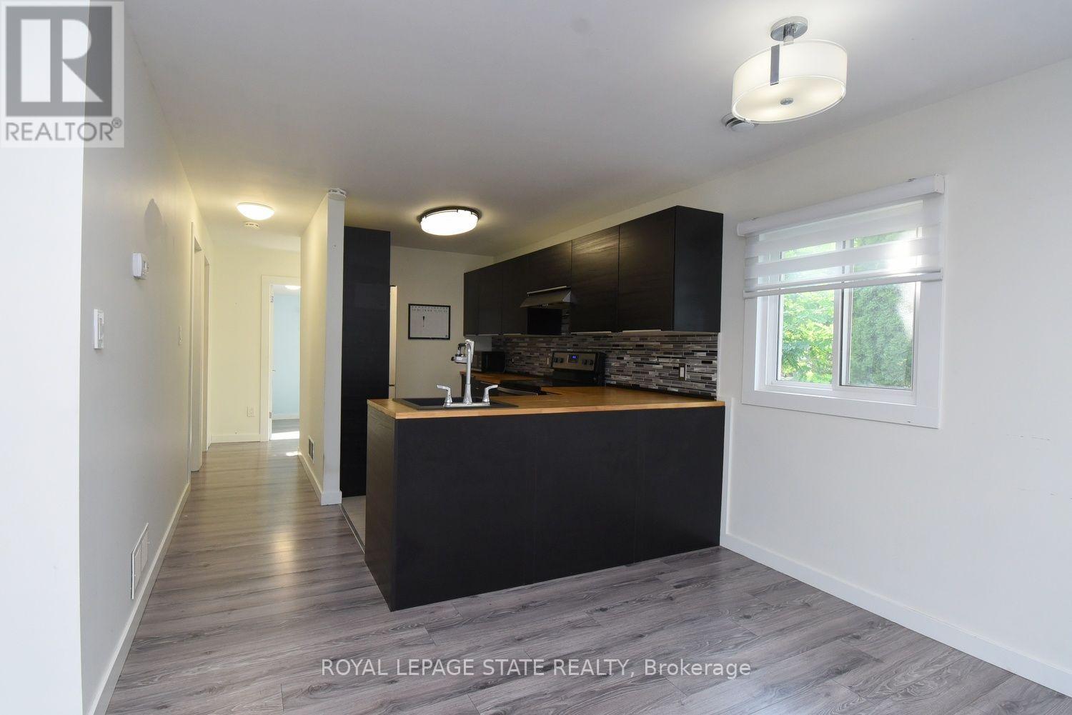 10 Graham Street Property Photo 11