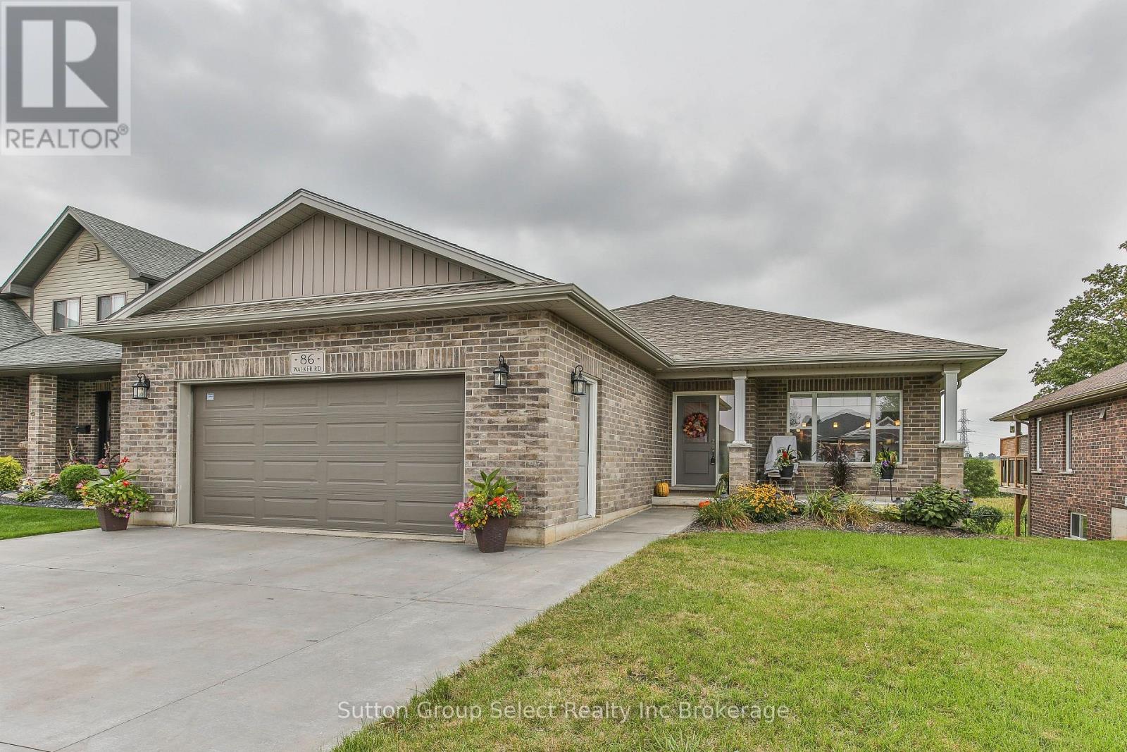 86 Walker Road Property Photo 1