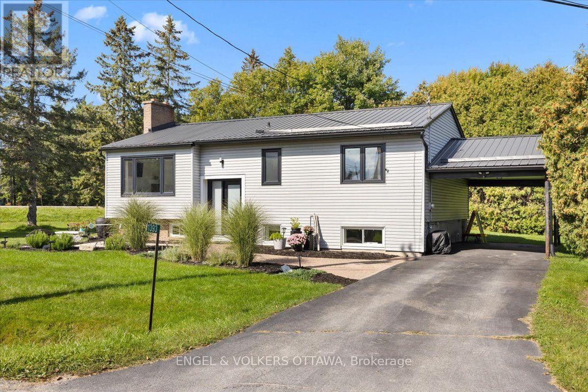 1393 Sutherland Drive Property Photo 2