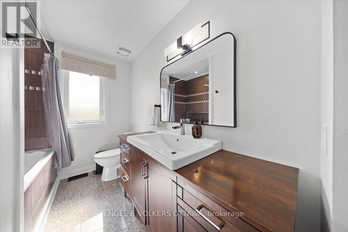 1393 Sutherland Drive Property Photo 26