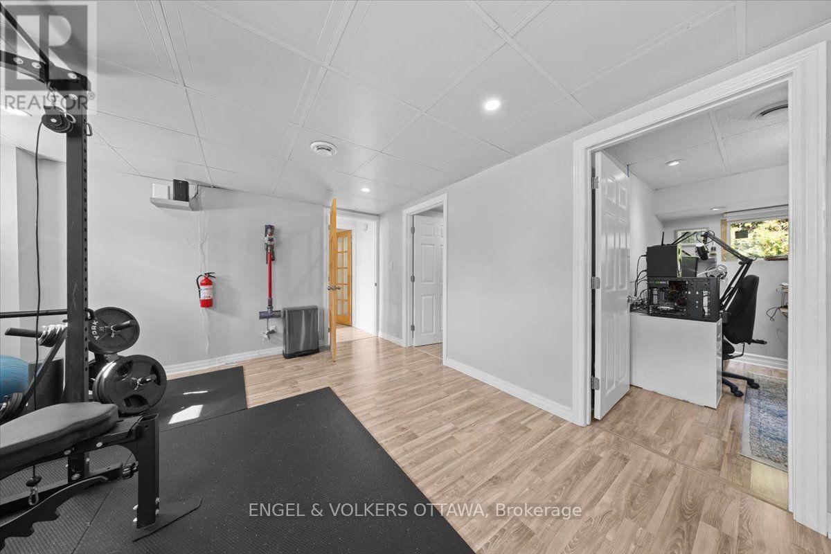 1393 Sutherland Drive Property Photo 36