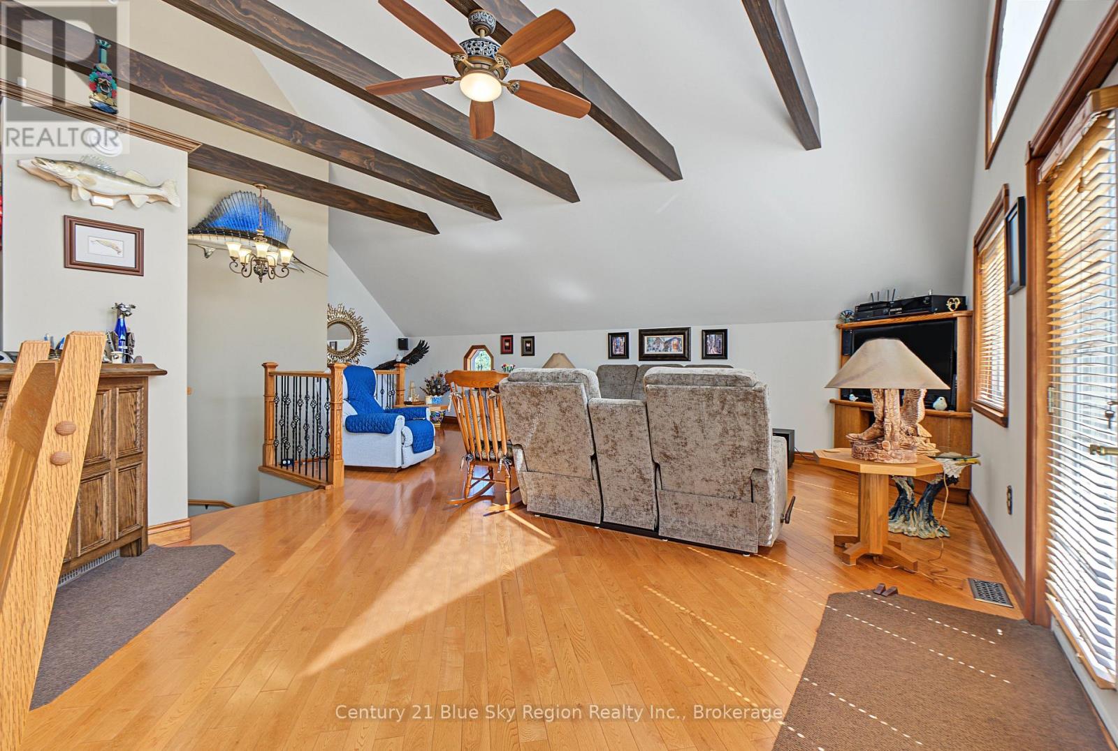 76 Hanselman Line Property Photo 13