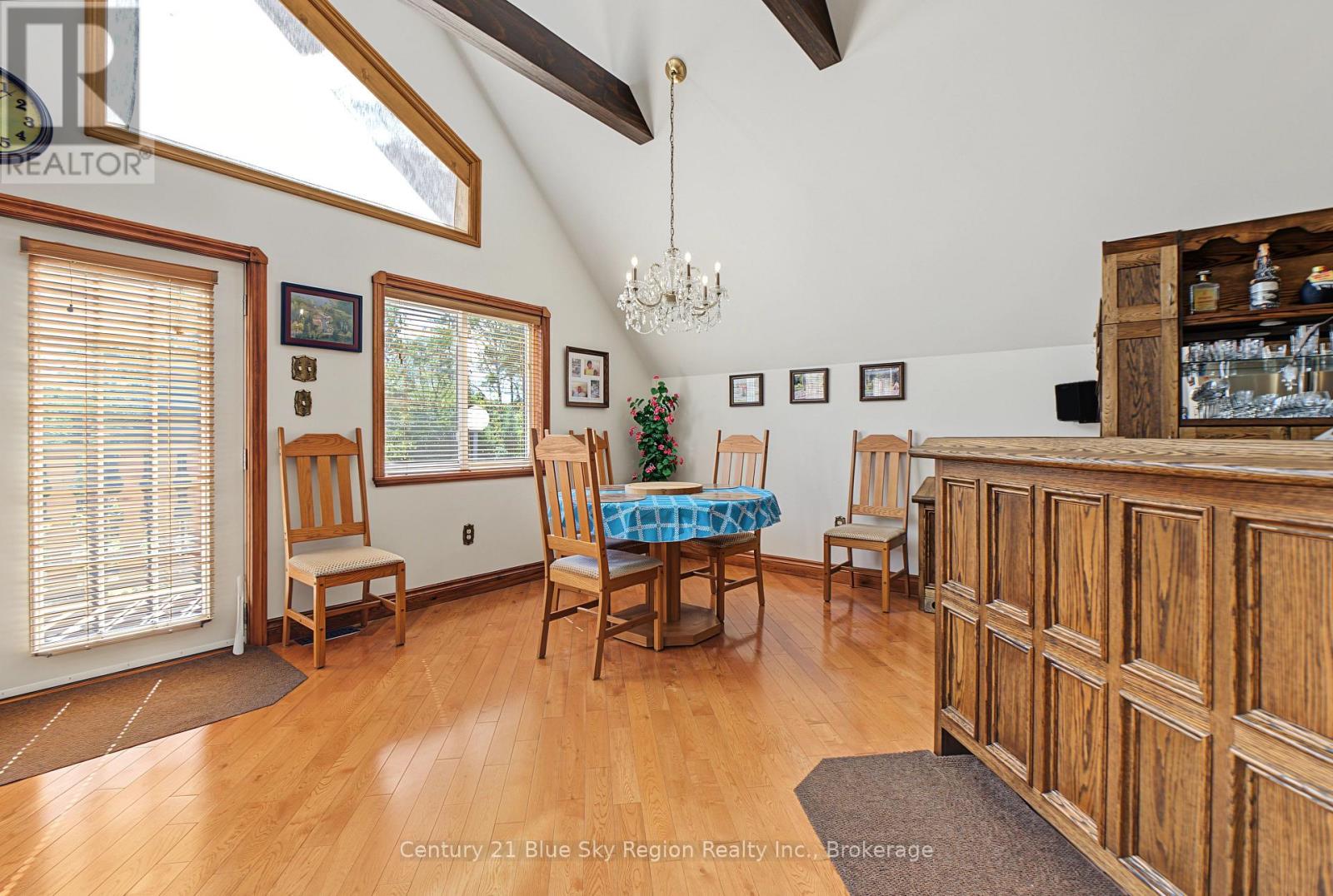 76 Hanselman Line Property Photo 14
