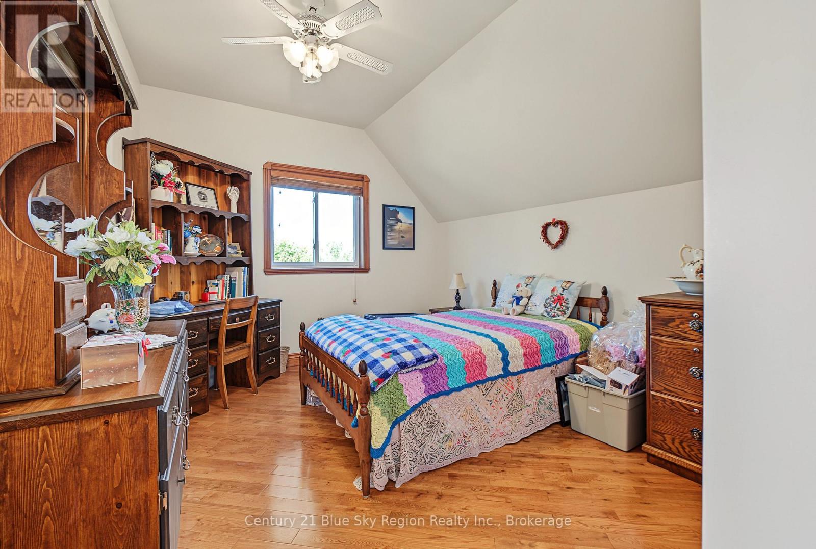 76 Hanselman Line Property Photo 24