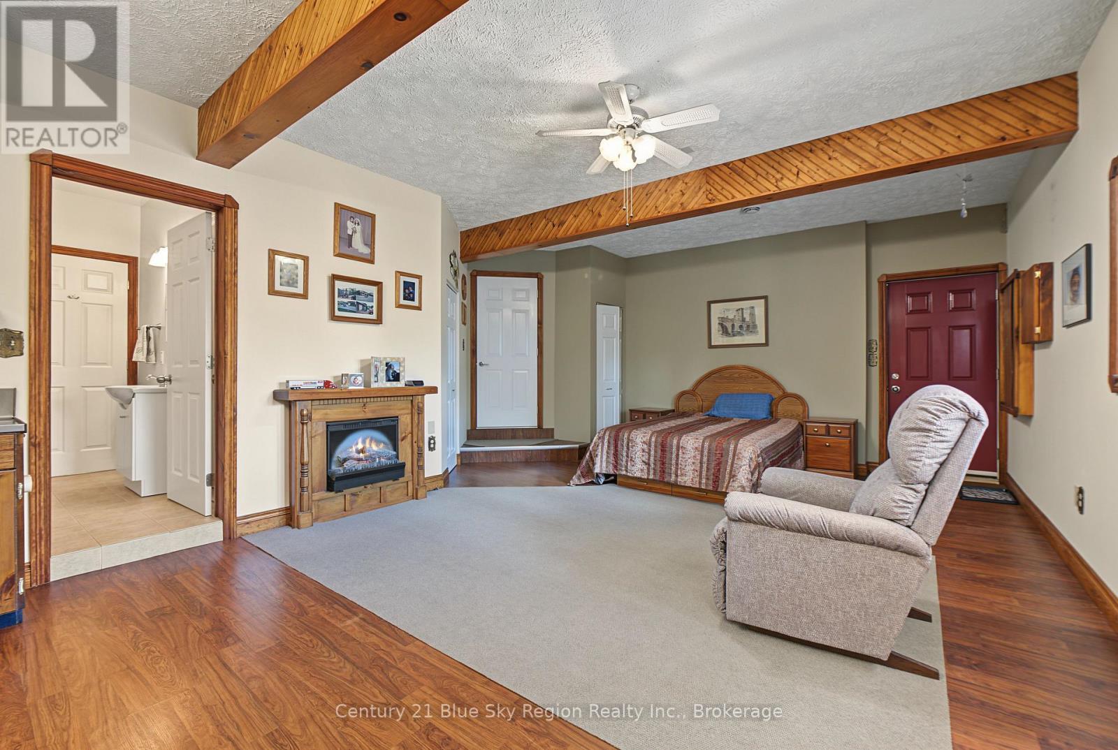 76 Hanselman Line Property Photo 31