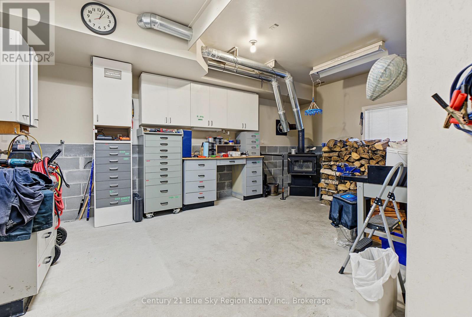 76 Hanselman Line Property Photo 34