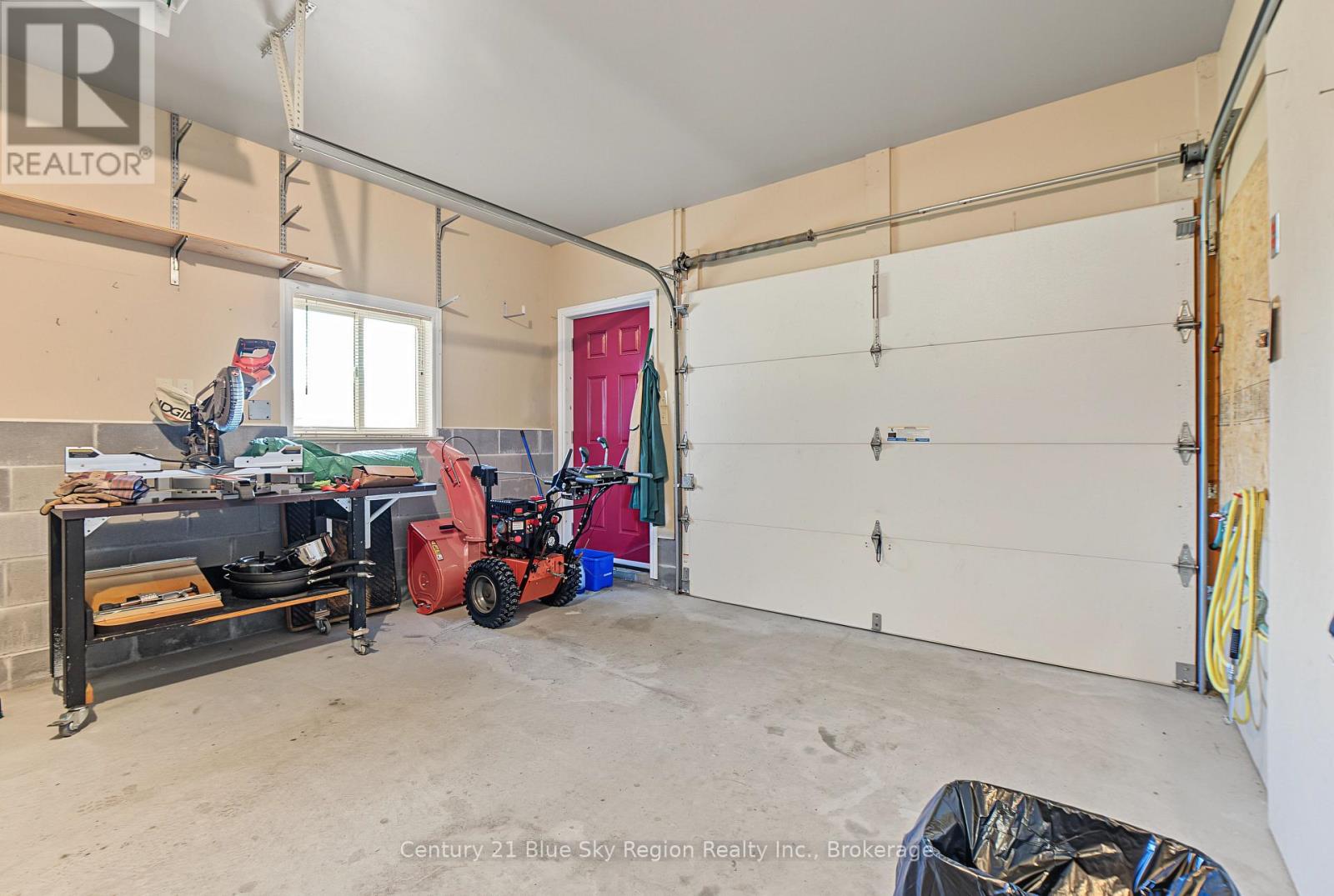 76 Hanselman Line Property Photo 36