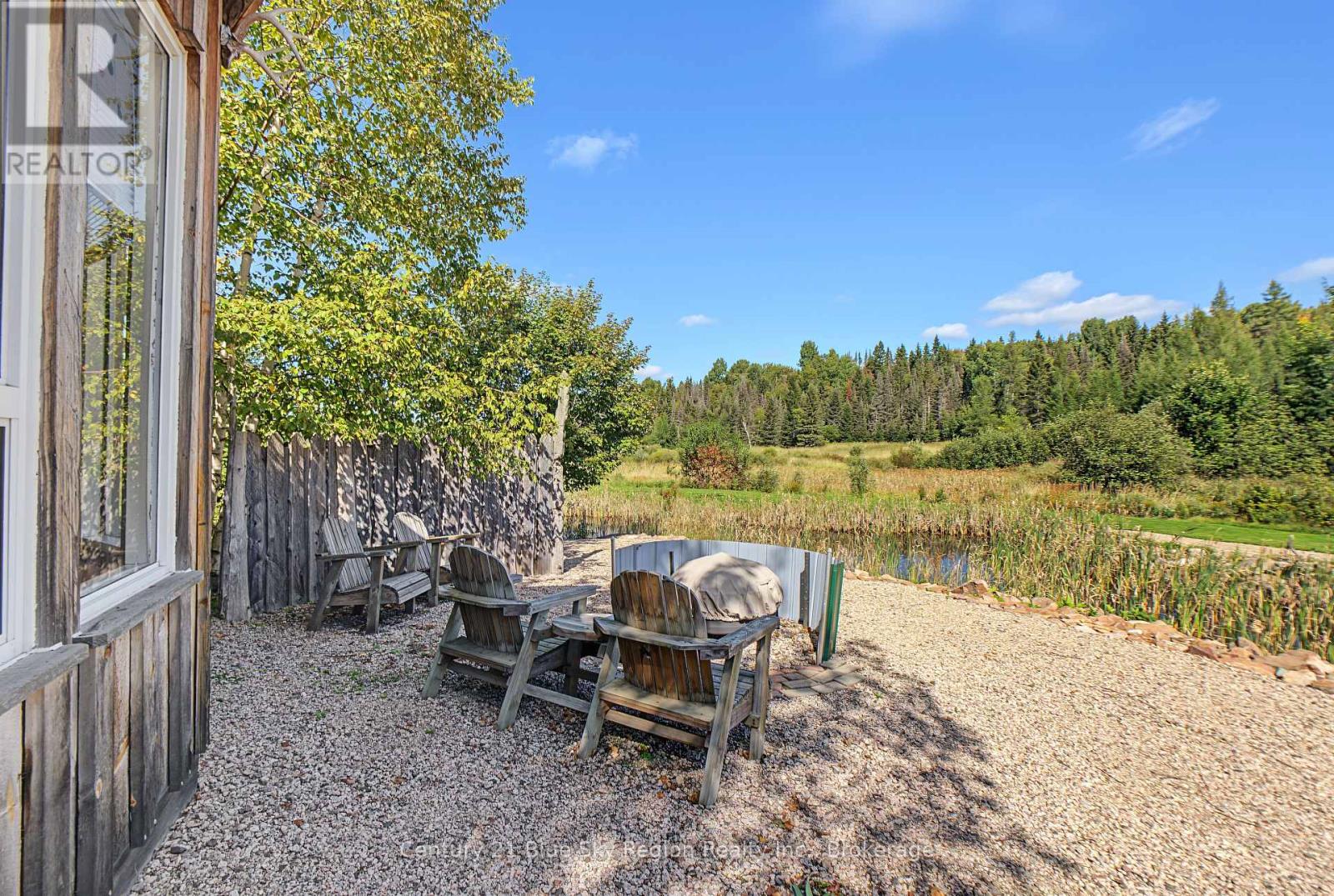 76 Hanselman Line Property Photo 44