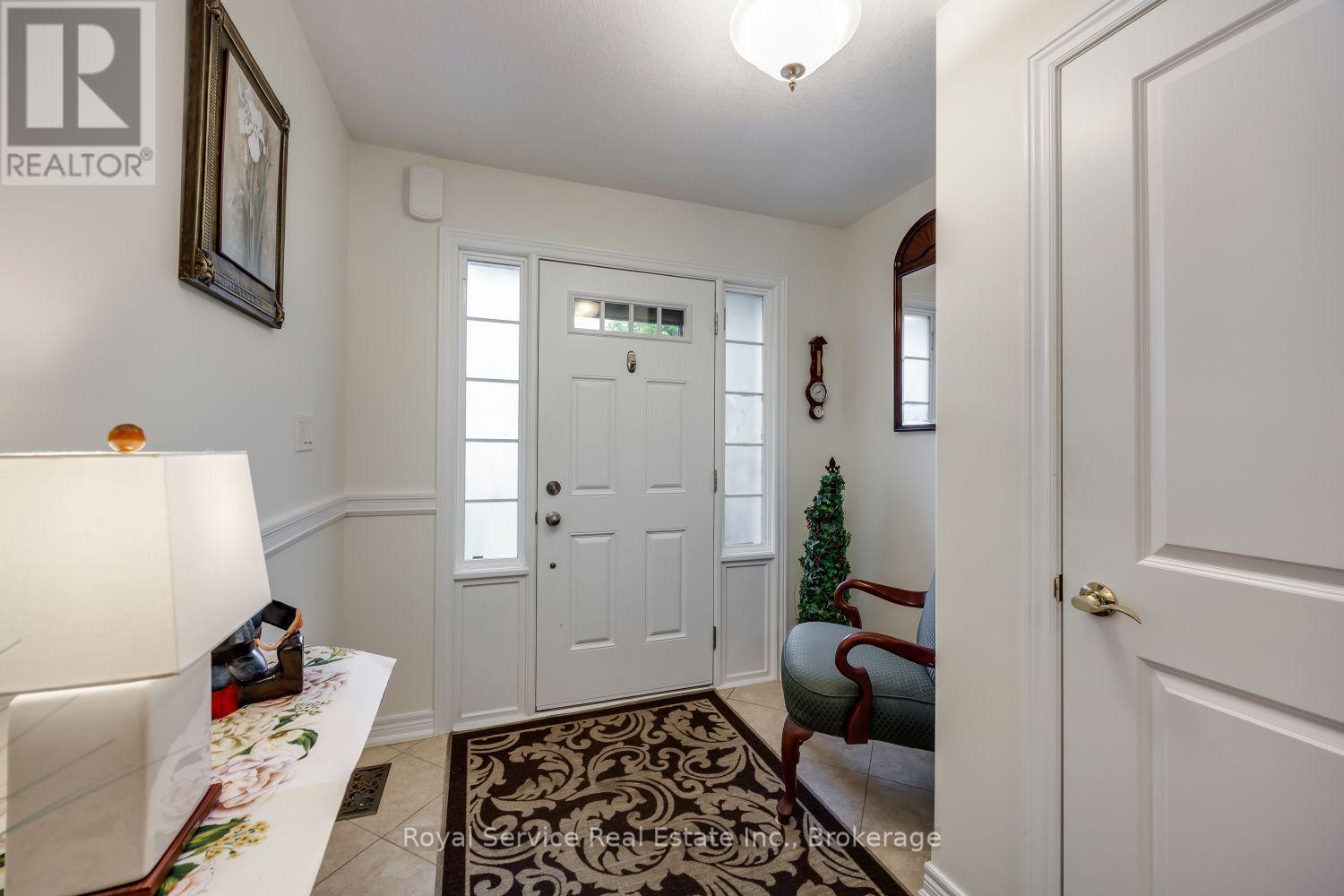 320 Strachan Street Property Photo 5
