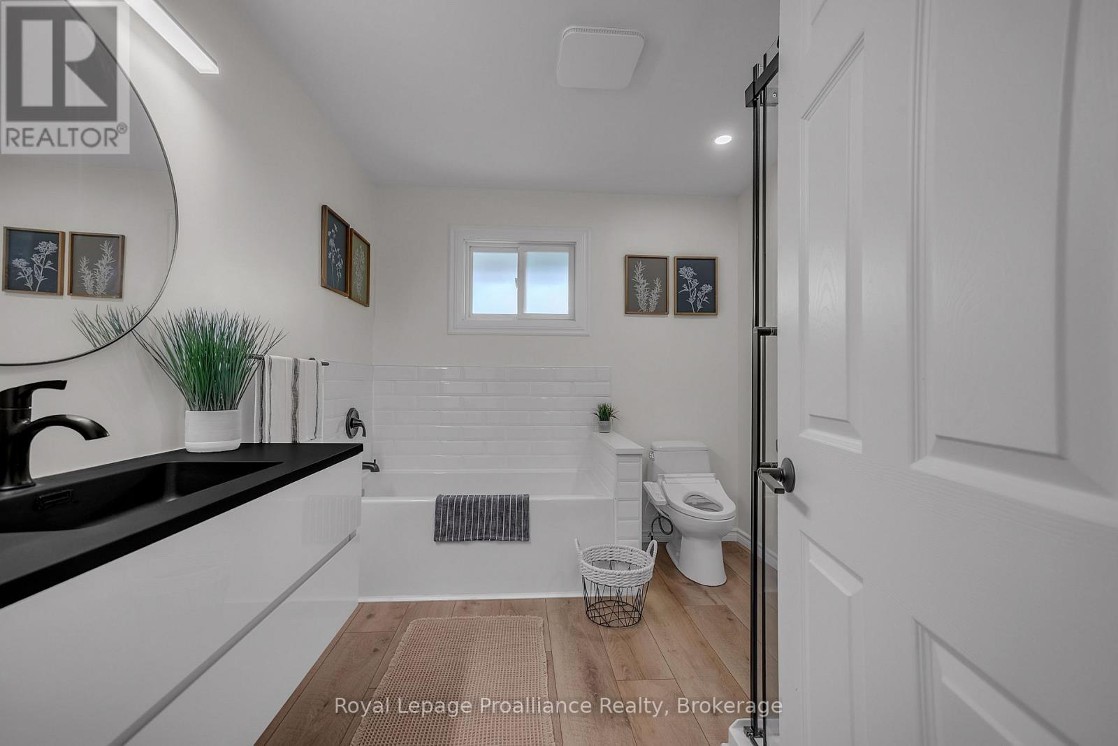 684 Gallivan Road Property Photo 21