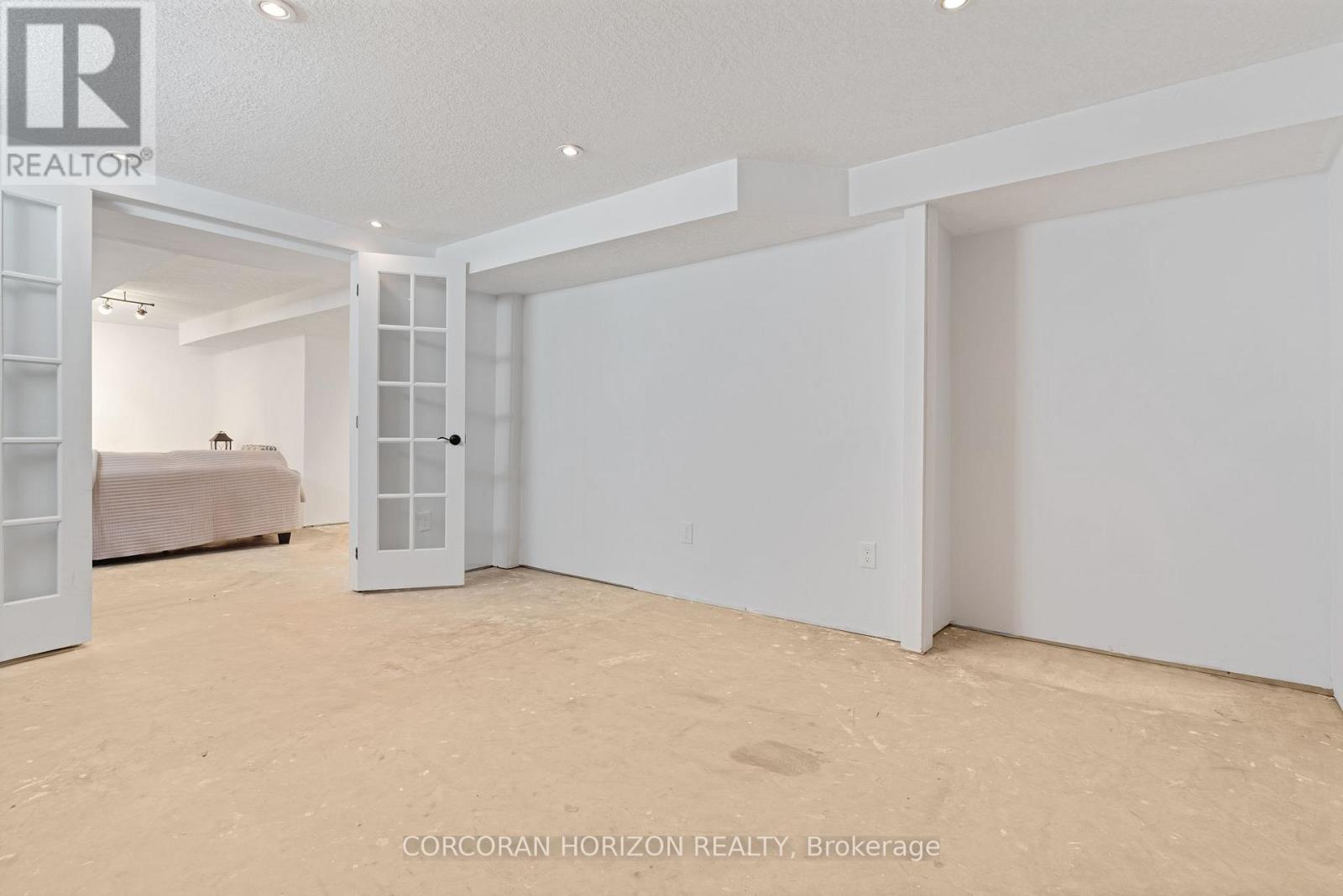 63 Cedarhill Crescent Property Photo 34