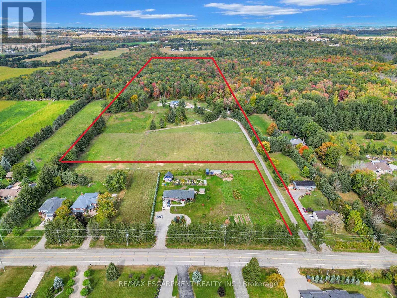 1392 Wrigley Road Property Photo 1