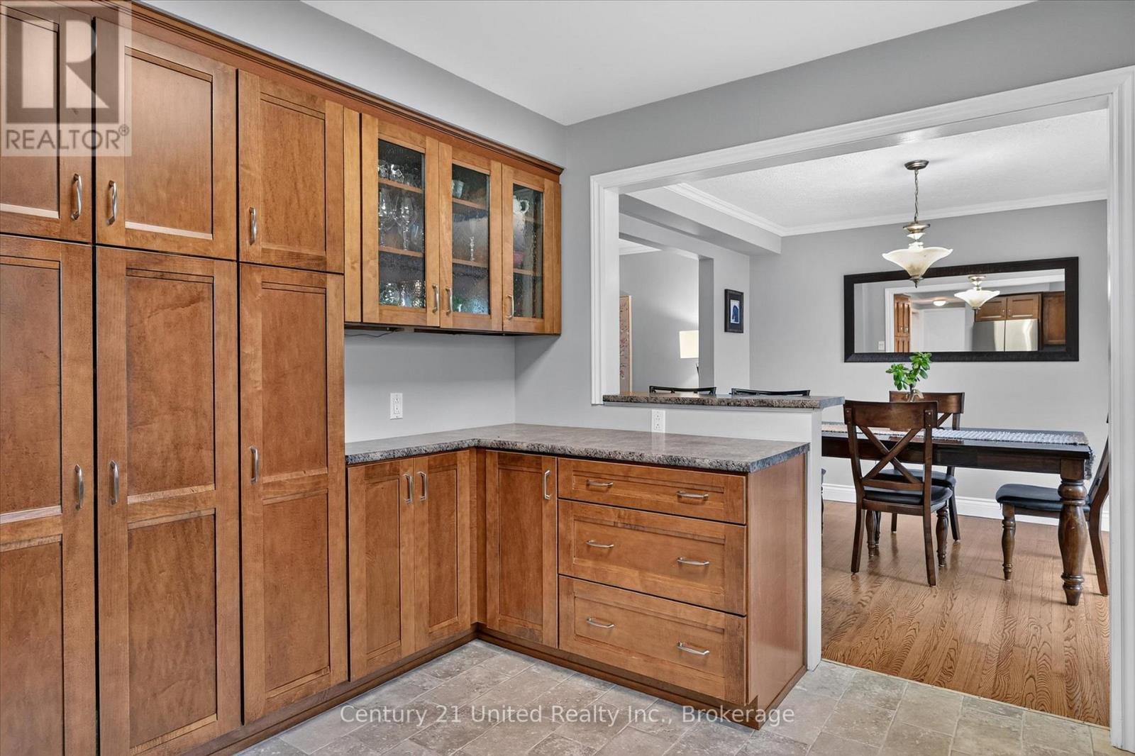 537 Montcalm Drive Property Photo 17