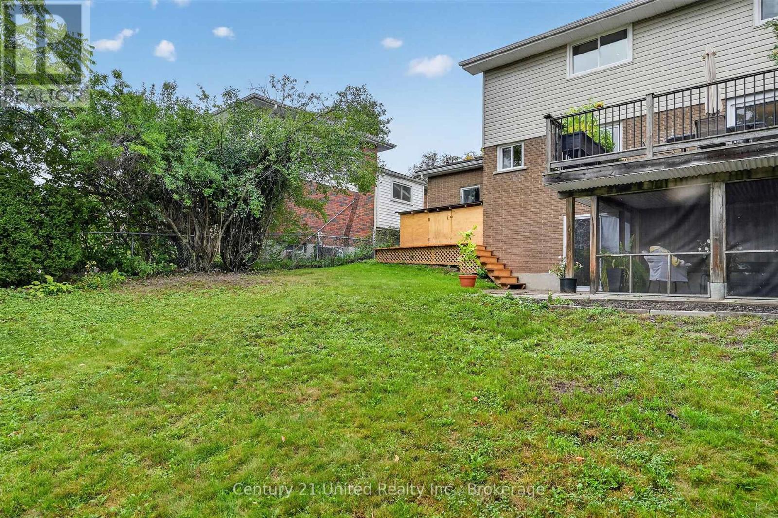 537 Montcalm Drive Property Photo 48
