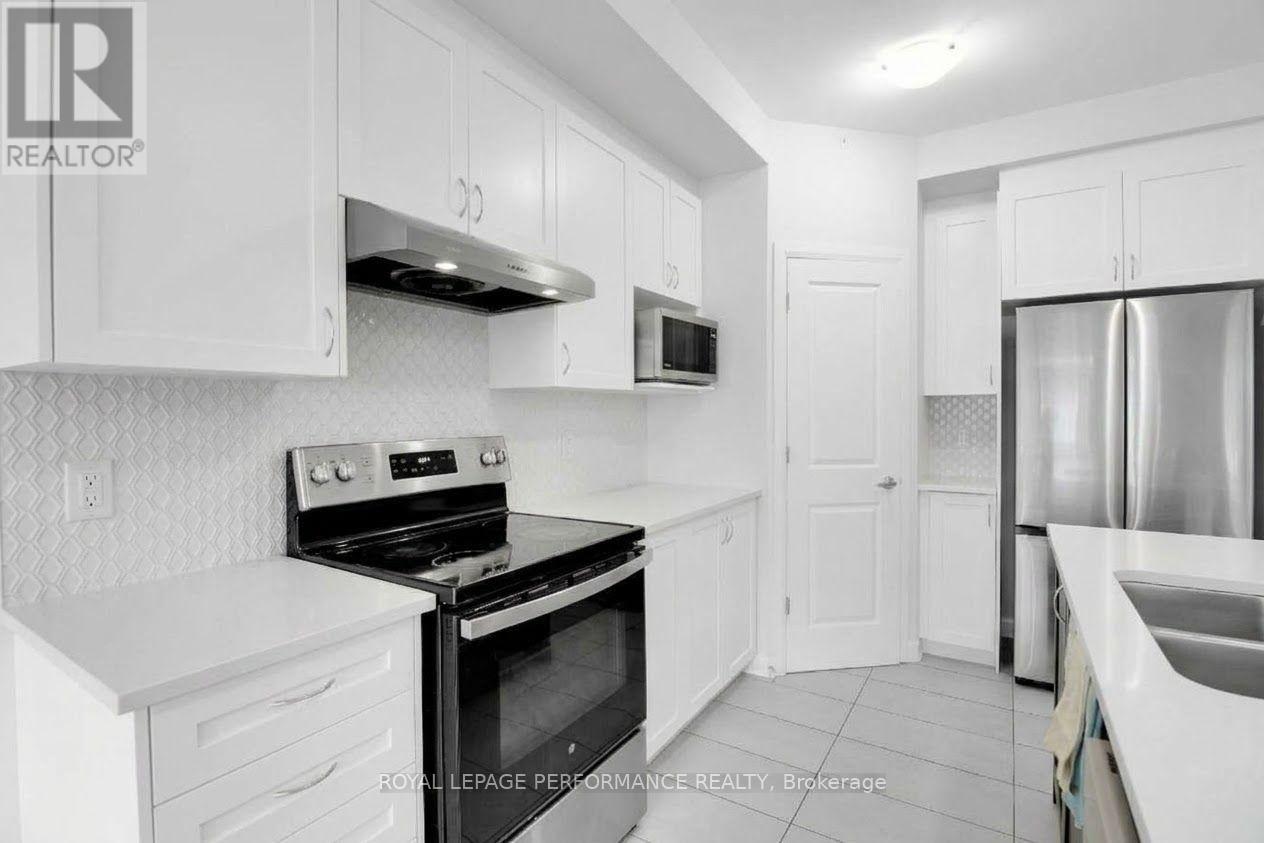 631 Idyllic Terrace Property Photo 8