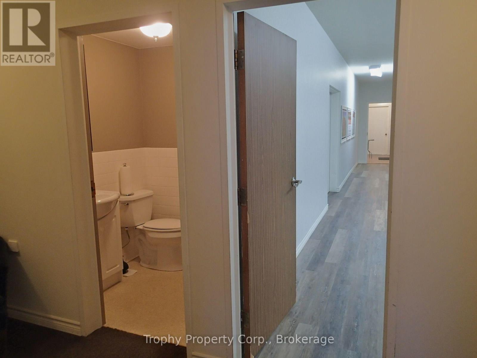 L101 - 235 Highland Street Property Photo 7