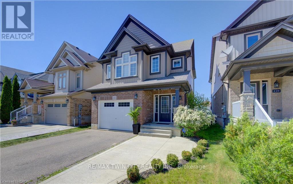 232 Cranbrook Street Property Photo 2