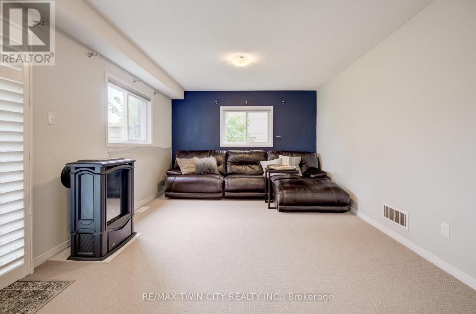 232 Cranbrook Street Property Photo 28