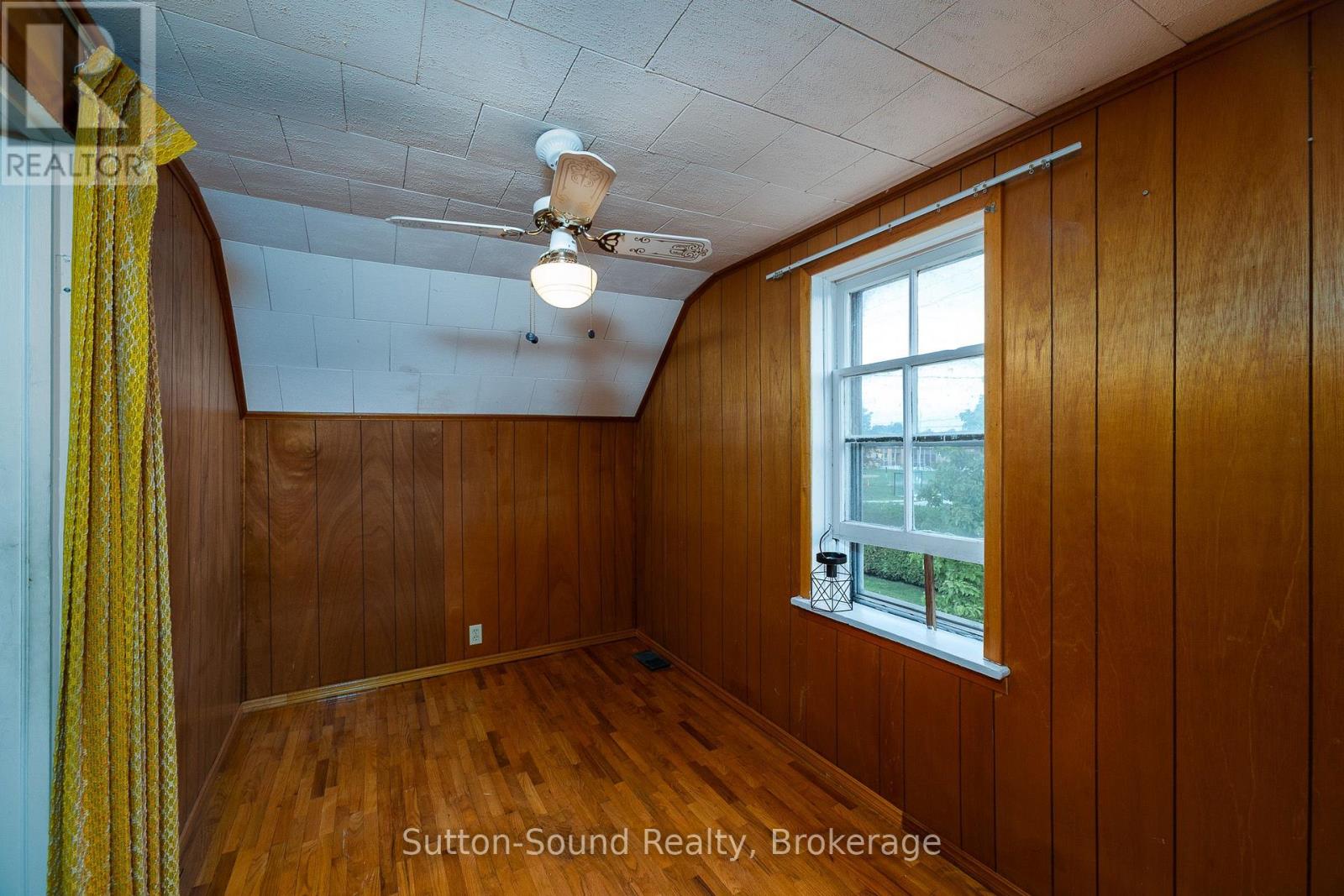 789 24th St West Street W Property Photo 25