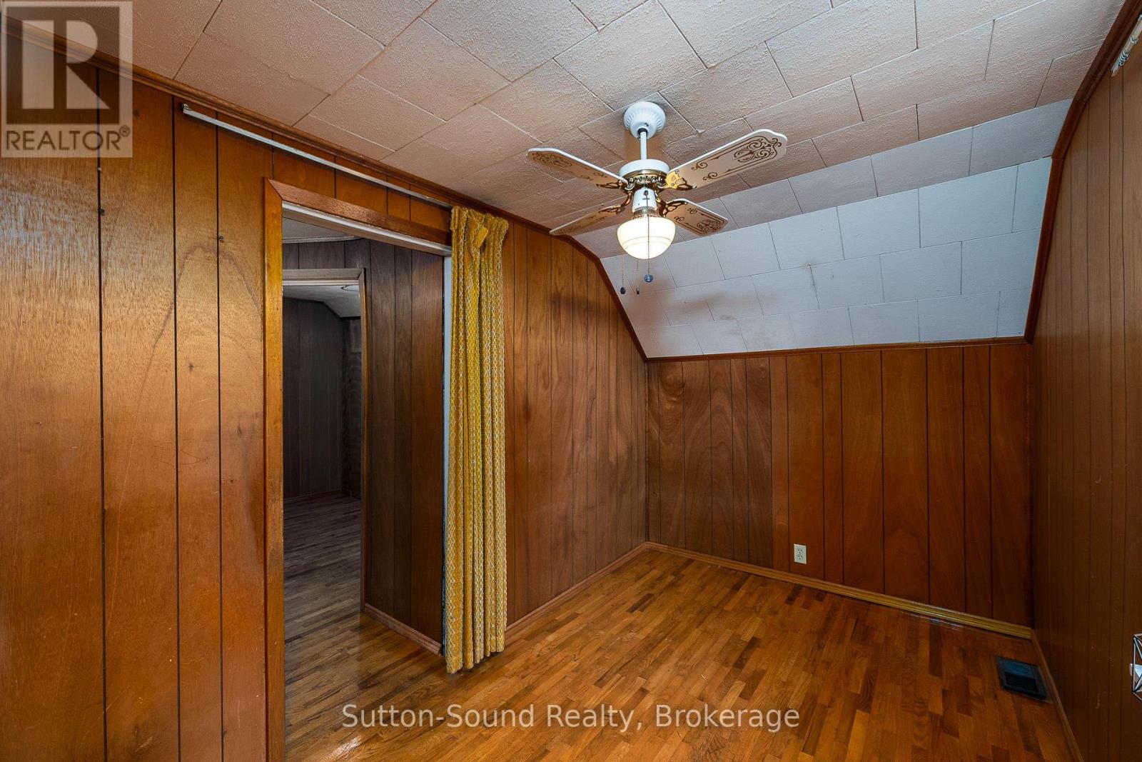 789 24th St West Street W Property Photo 26