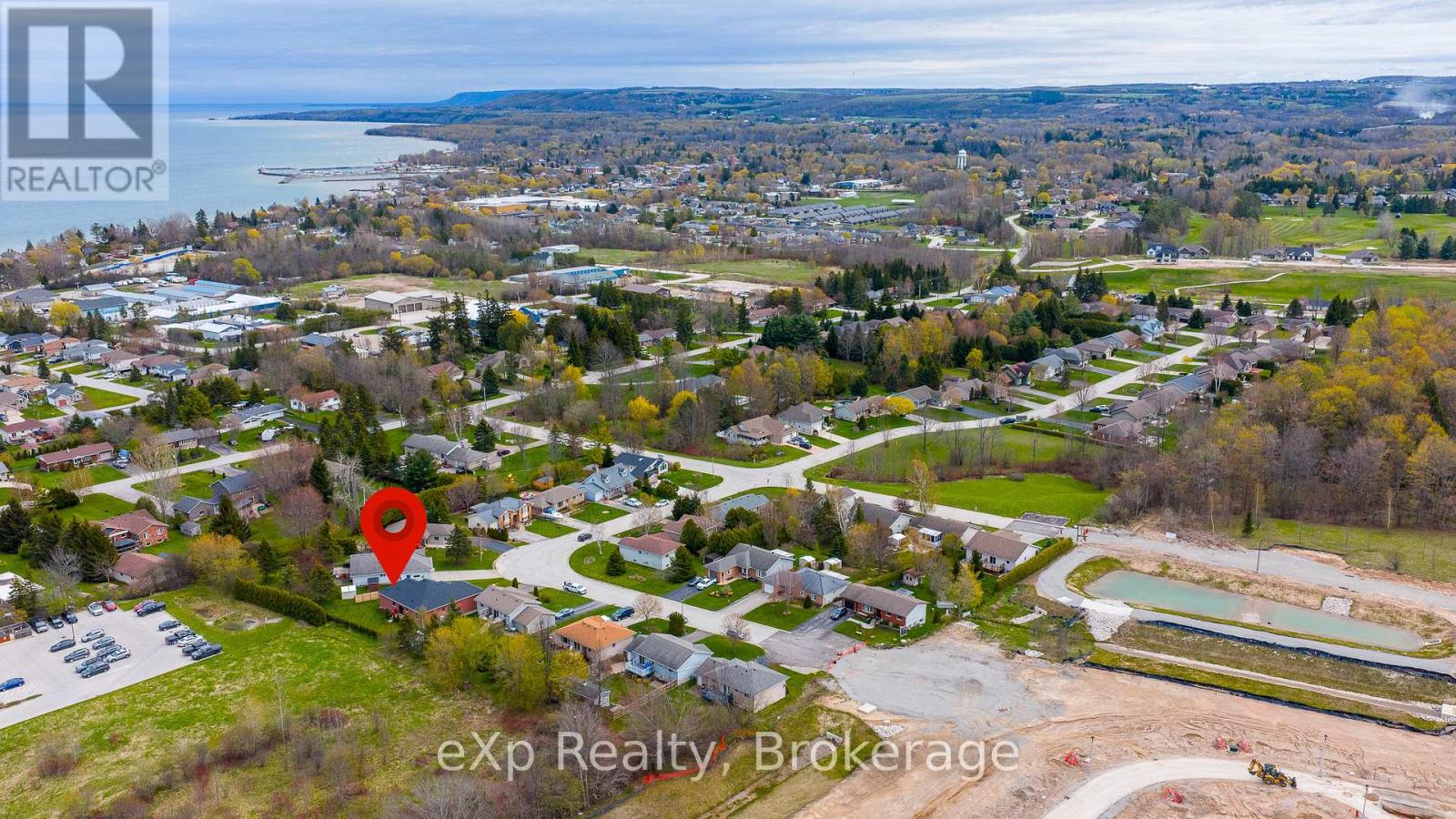 43 Country Crescent Property Photo 32