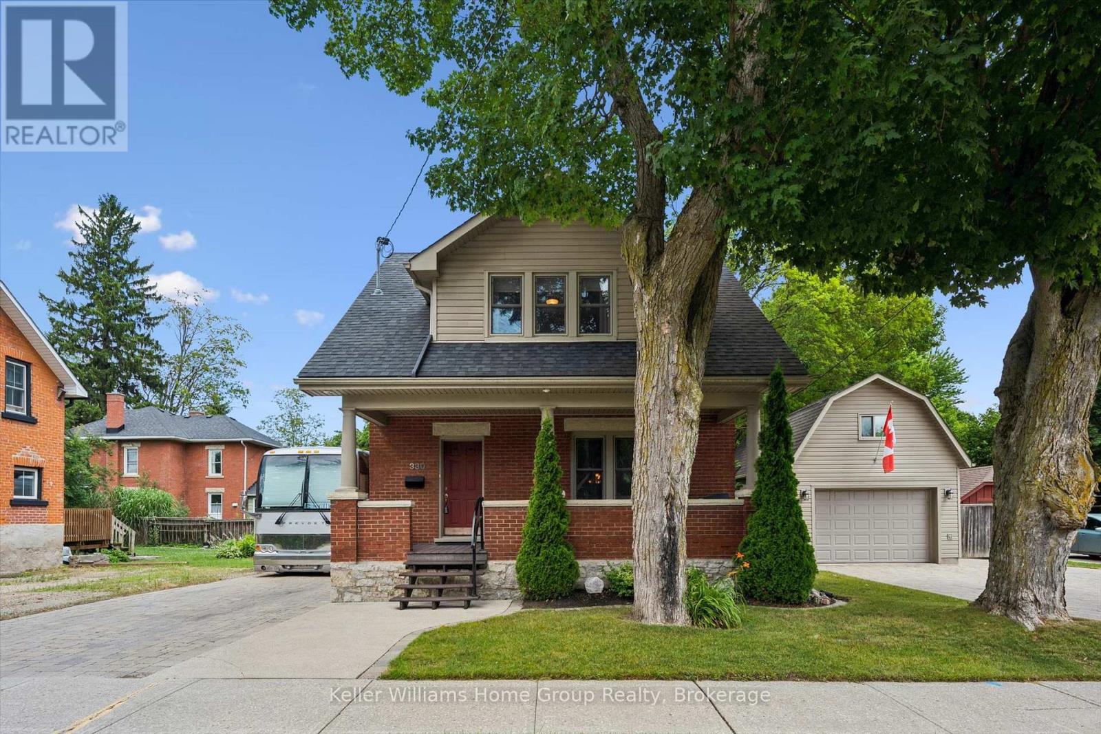 330 Angus Street Property Photo 1