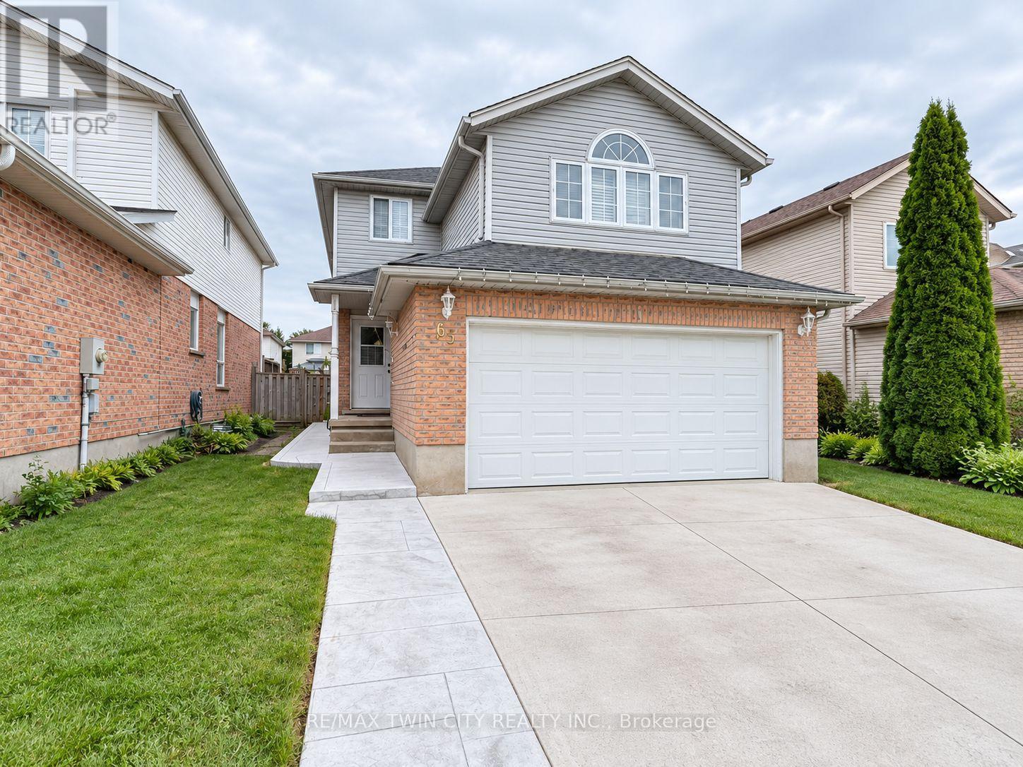 63 Orchid Crescent Property Photo 2
