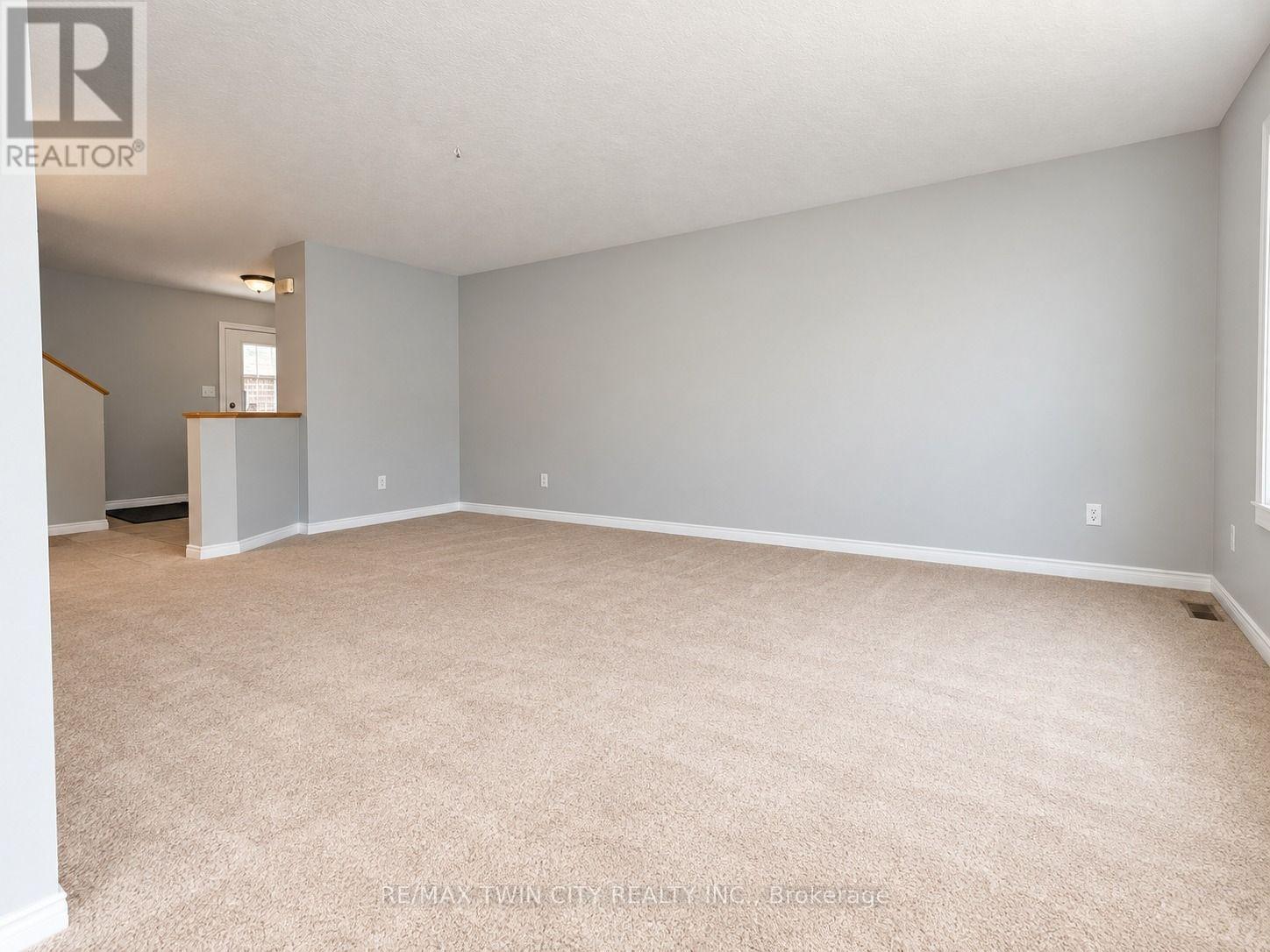 63 Orchid Crescent Property Photo 8
