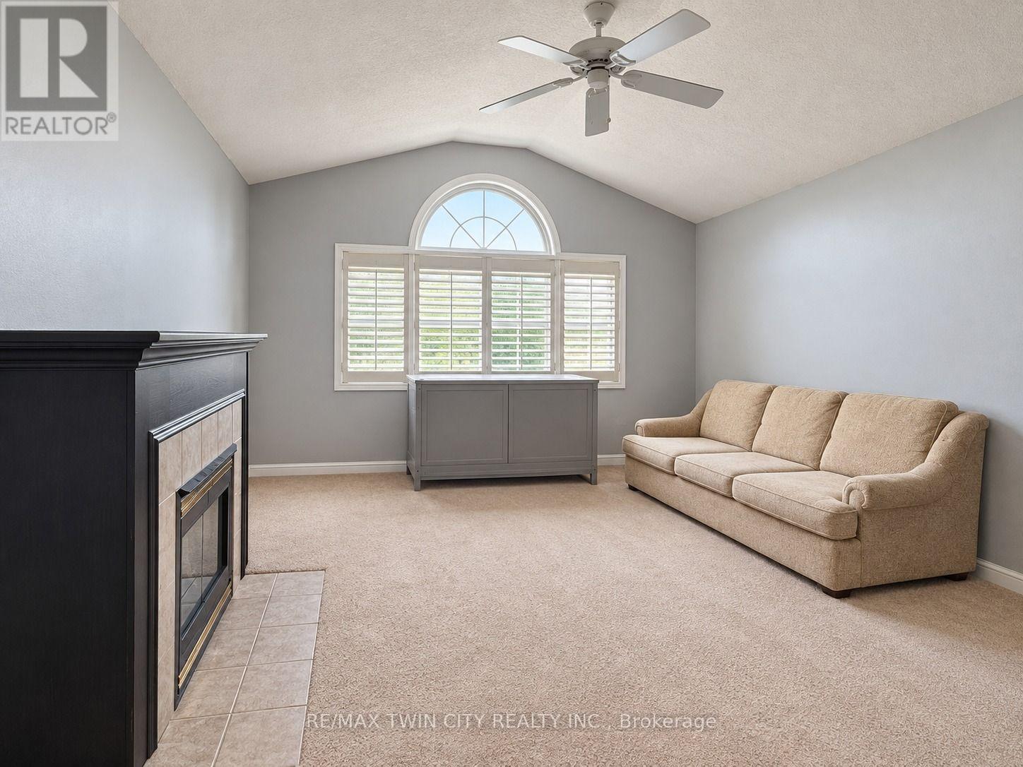63 Orchid Crescent Property Photo 11