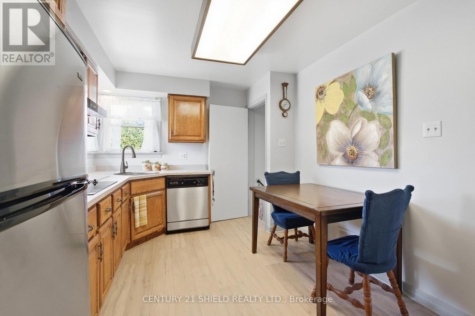 1303 Lascelle Avenue Property Photo 12