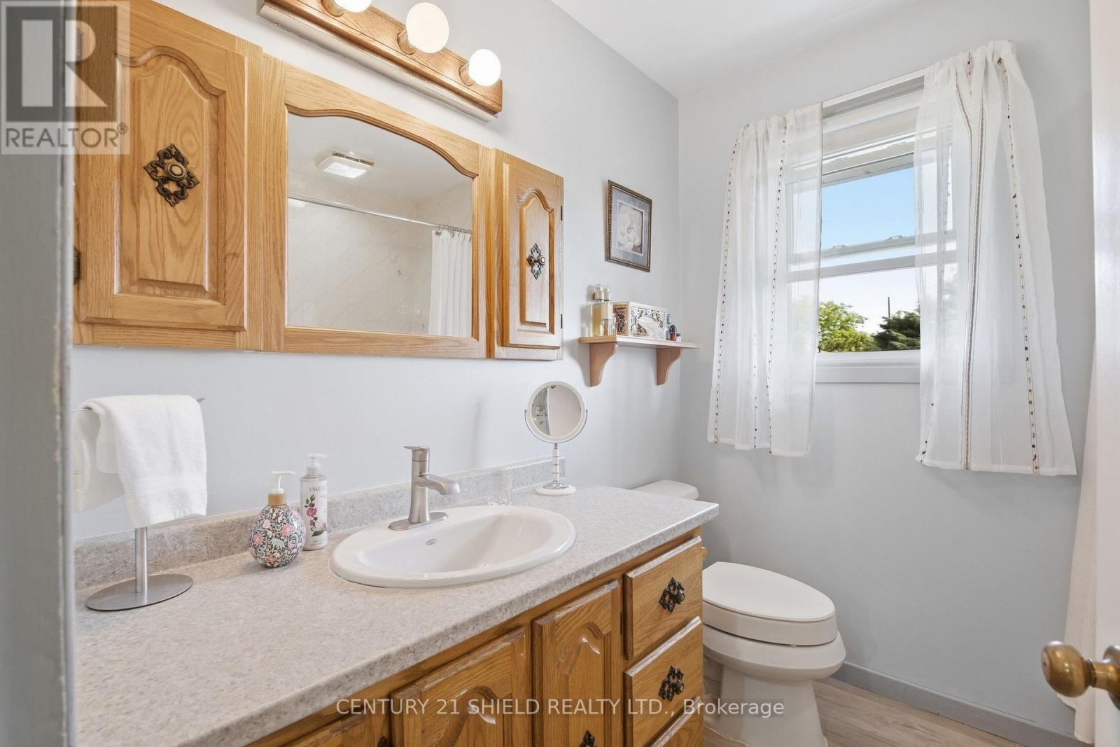 1303 Lascelle Avenue Property Photo 27