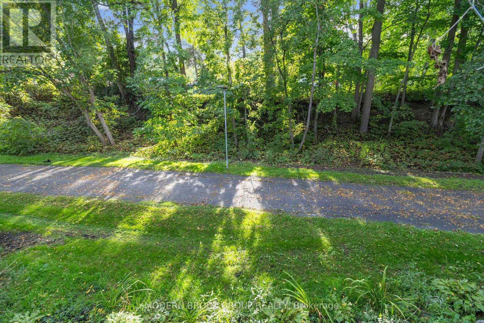 8 Elm Street Property Photo 29