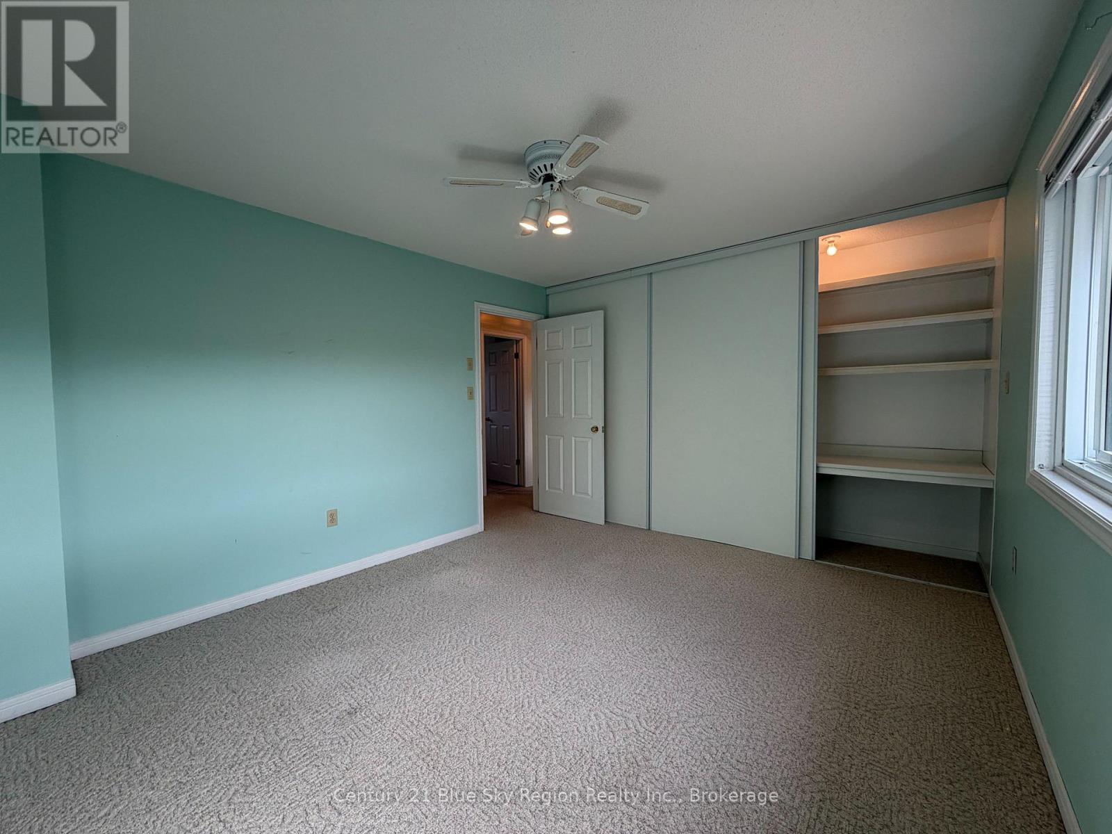 8 Found Court Property Photo 29