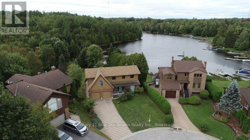 8 Found Court Property Photo 49