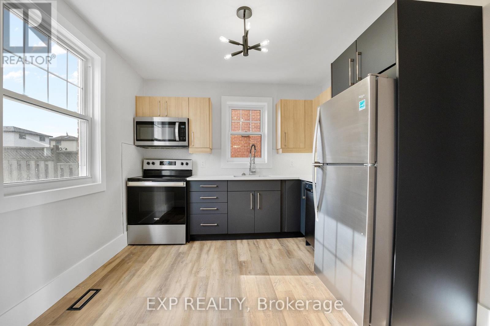 1 - 329 Rosedale Avenue Property Photo 6