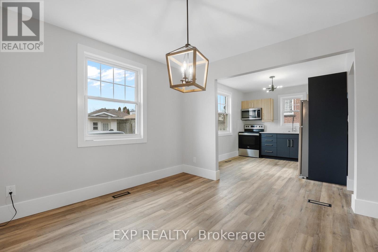 1 - 329 Rosedale Avenue Property Photo 10