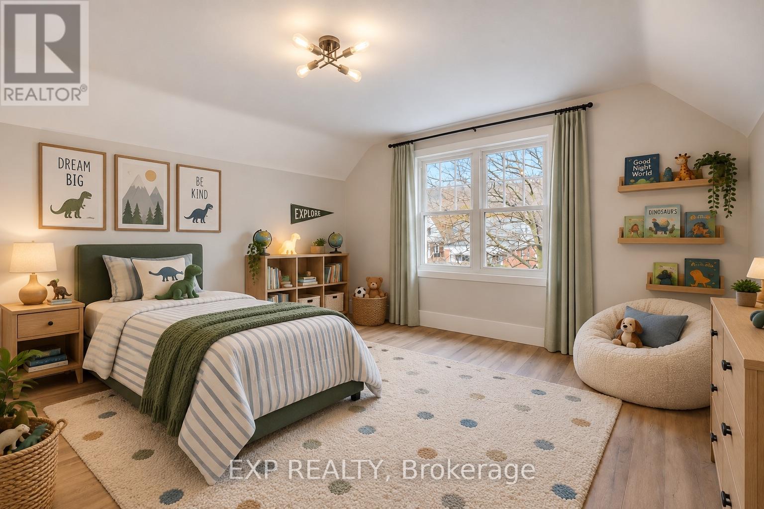1 - 329 Rosedale Avenue Property Photo 15