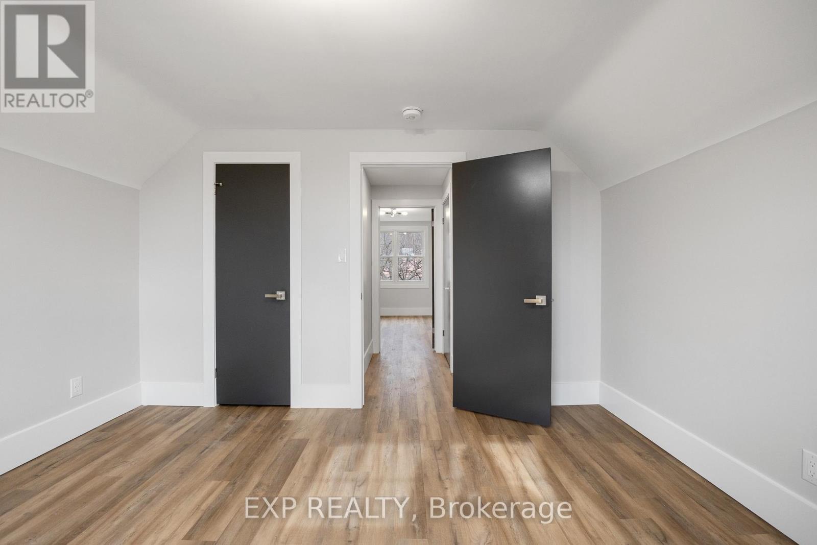 1 - 329 Rosedale Avenue Property Photo 18