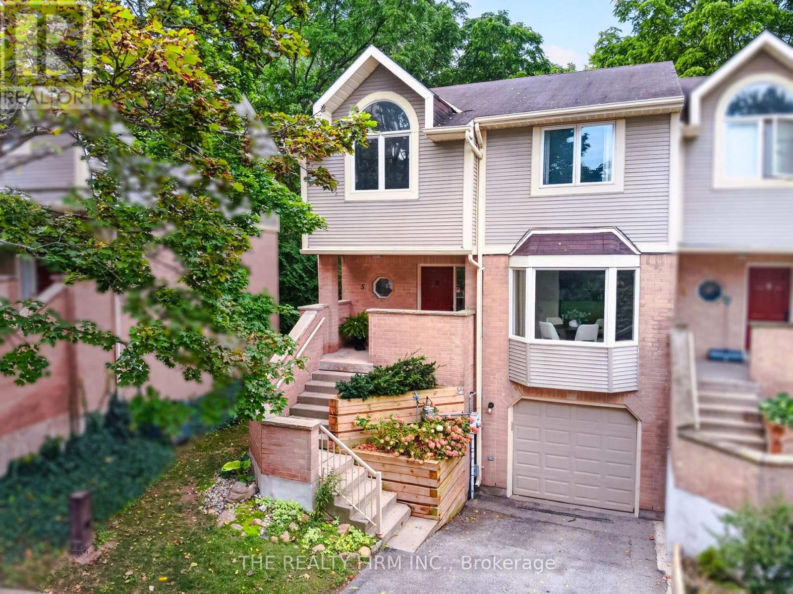 5 - 9 Ailsa Place Property Photo 1
