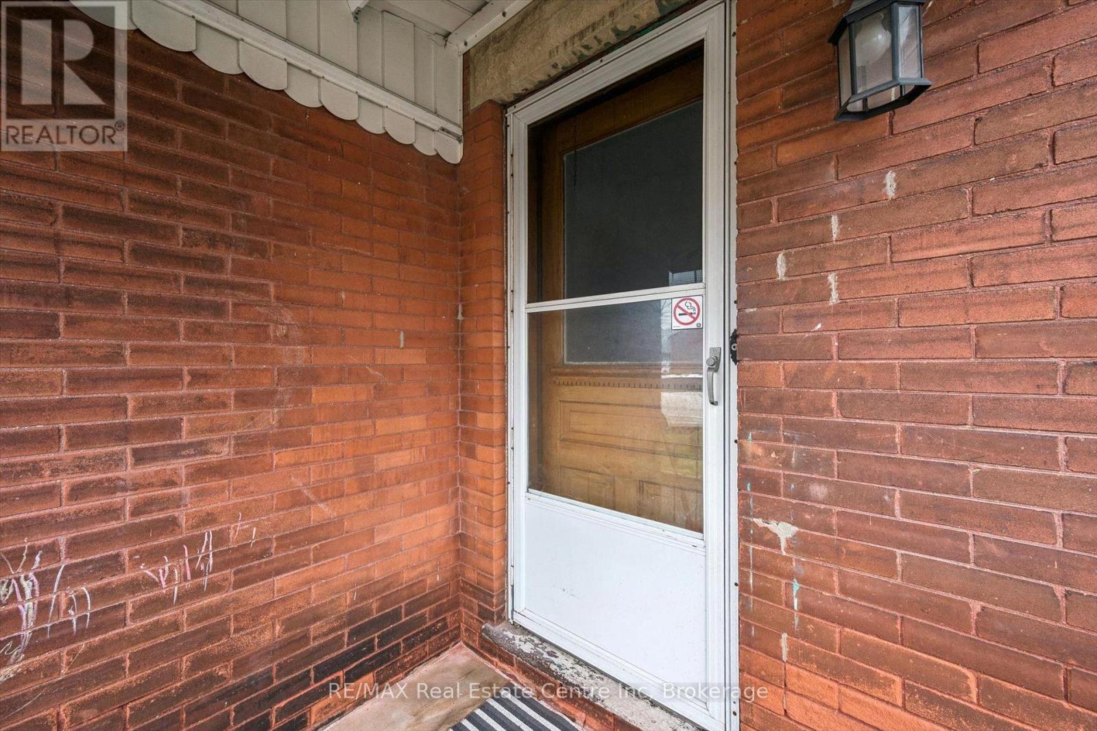 29 Crimea Street Property Photo 10