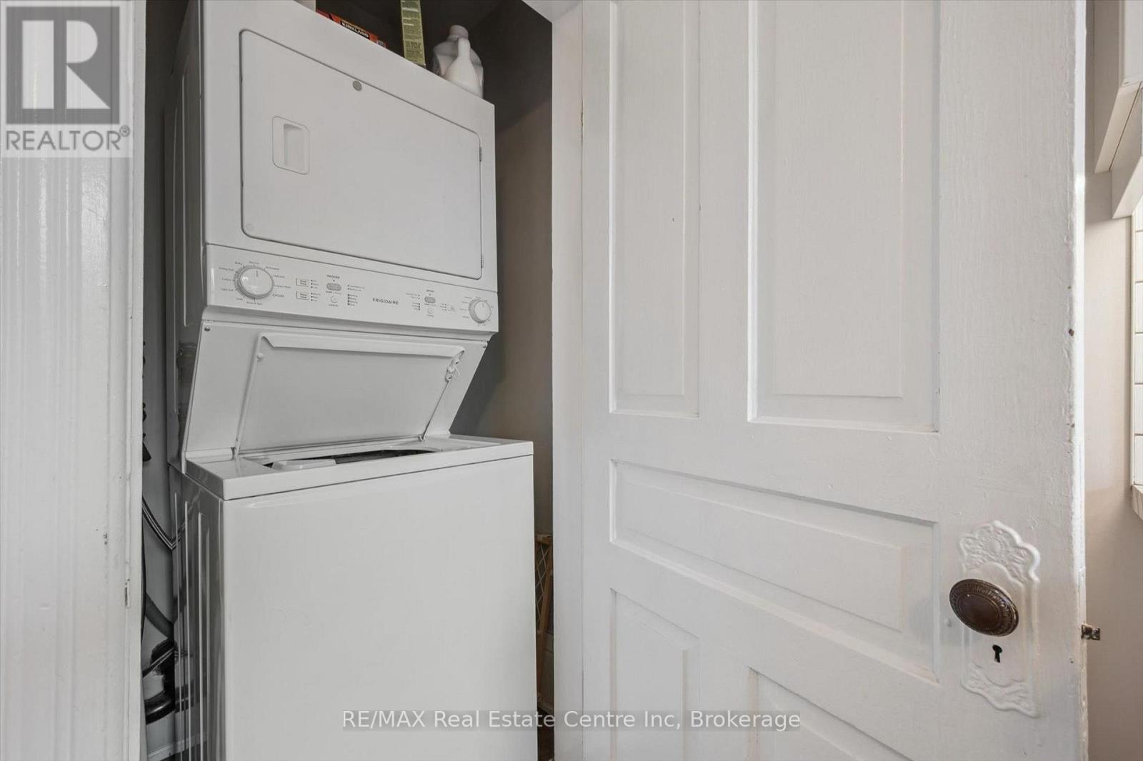 29 Crimea Street Property Photo 16