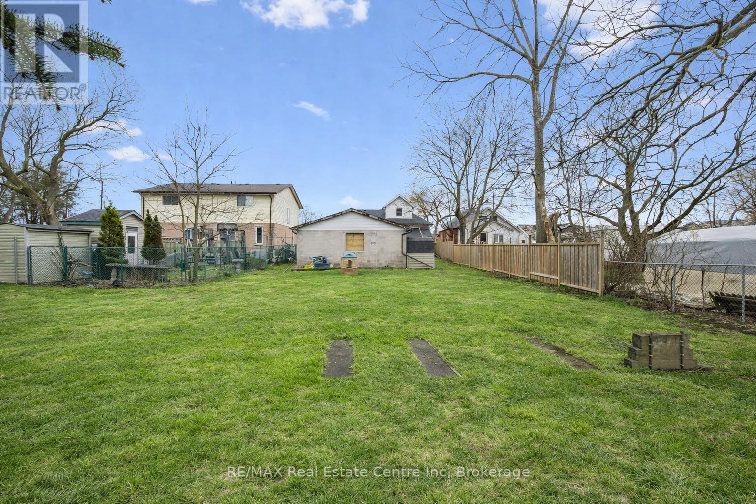29 Crimea Street Property Photo 23