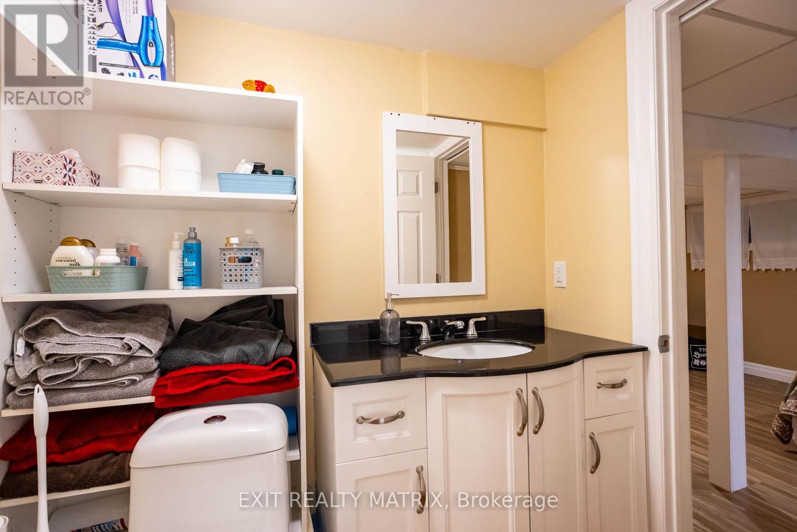 2392 8th Line Road Property Photo 28