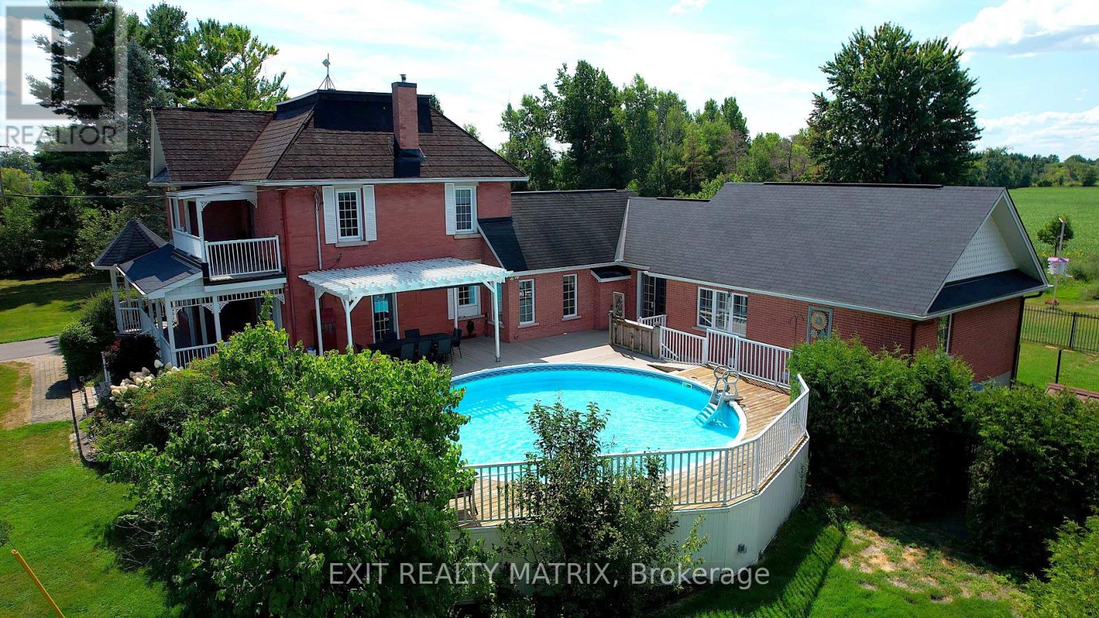 2392 8th Line Road Property Photo 43