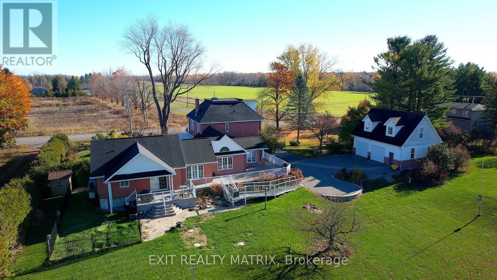 2392 8th Line Road Property Photo 48